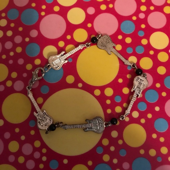 Jewelry - 🖤Metal Guitar Bracelet